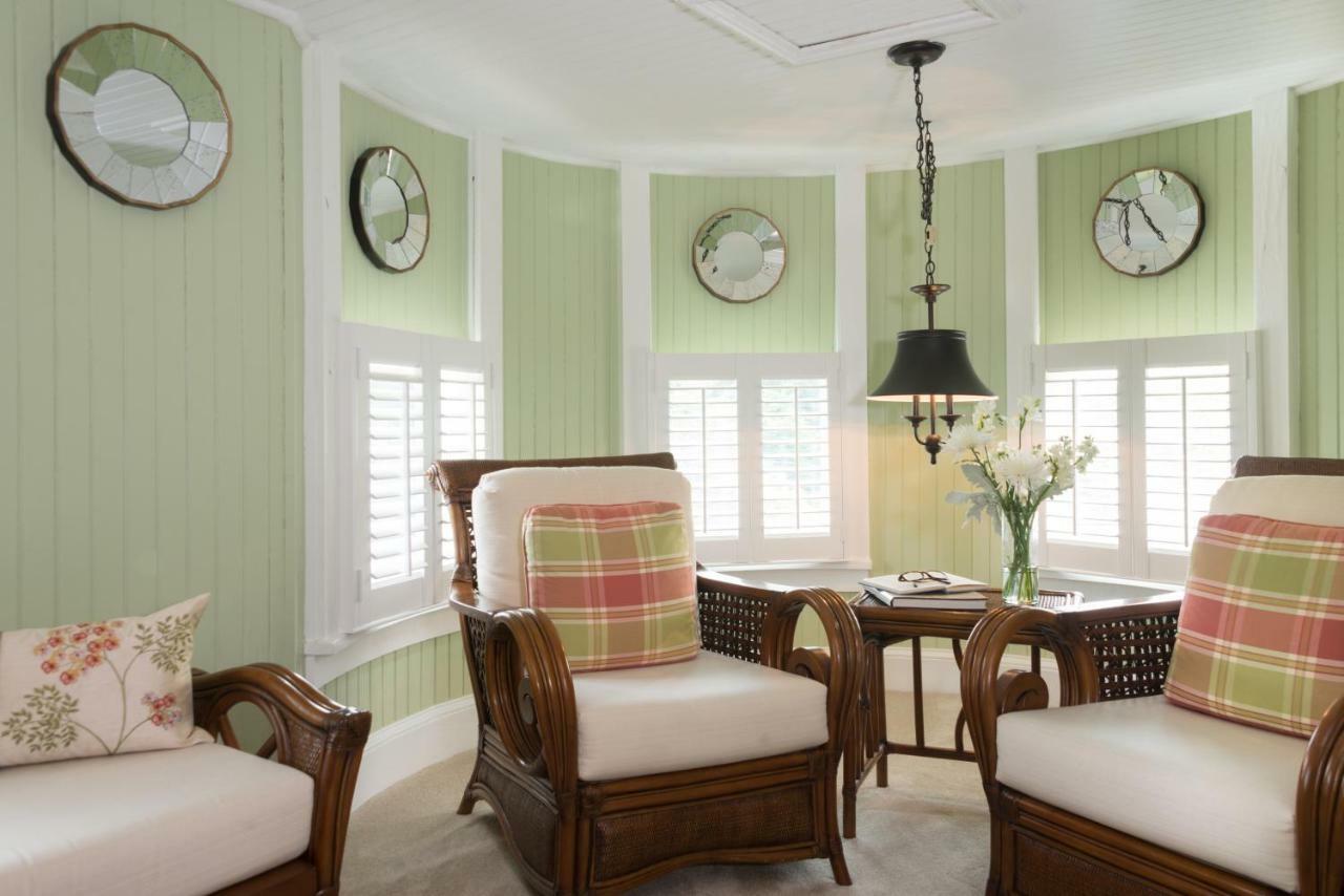 Superior King Suite - Third Floor